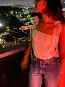 White Tie-Shoulder Top🤍