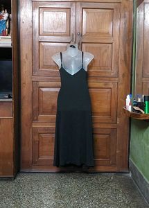 Dresses ( Woolen )