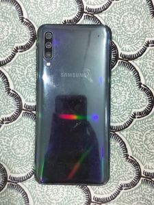 Samsung Galaxy A50