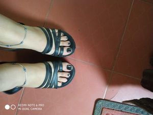 Brand new sss sandals