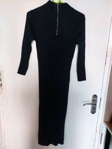 Black Color Ribbed Dress
