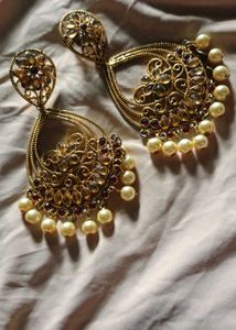 Elegant Gold-Tone Dangle Earrings