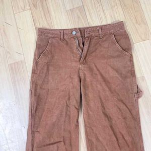 Urbanic Wide-leg Jeans.