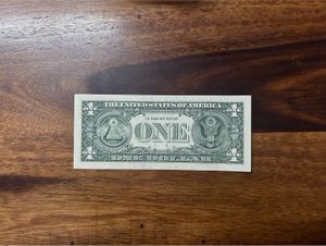 UNC 1 DOLLAR CURRENCY BANKNOTE