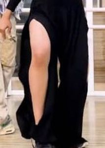Black Side Cut Pant