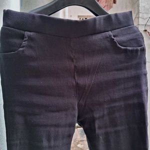 Slim Fit Black Jeggings