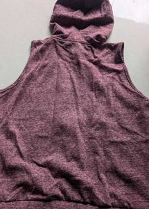 wool sleevless hoodies no offer plz