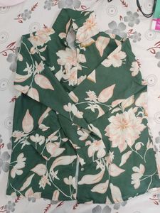 Floral Print Button-Up Shirt