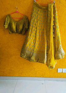 hand embroidery Lehenga Choli Set 5 Mtr Flair