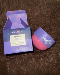 Aqualogica Illuminate Moisturizer