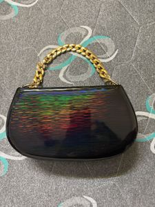 Chromic Black Chain Handle Bag