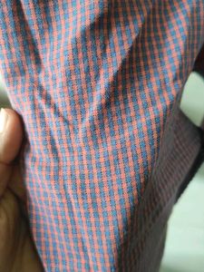 Levi&#39;s Red &amp; Blue Plaid Western Snap Shirt