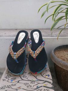 Shoetopia Flipflops/Slippers Women's