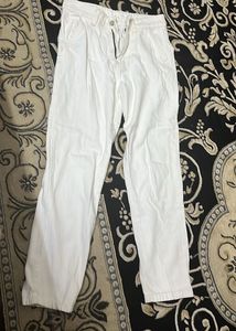 White Jeans - Stylish &amp; Comfortable