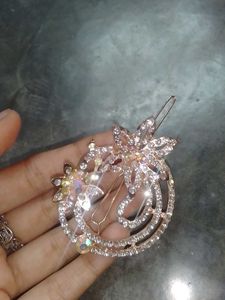 Sparkling Floral Hair Clip
