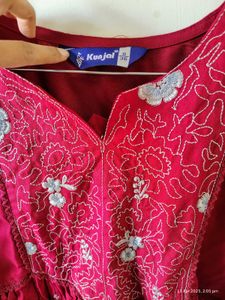 Beautiful Maroon Embroidered Top😍-sale!