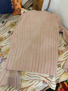 Ribbed Bell Sleeve Top