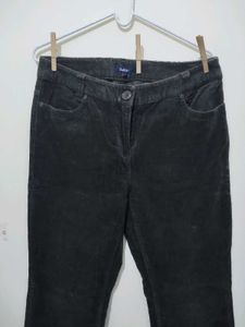 Reitmans Olive Dark Green Corduroy Pant Trousers