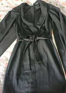 Black Party Dress With Open Sleeves