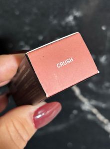 Anastasia Beverly Hills Velvet Lipstick:-Crush