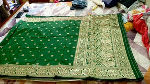 New Unused Silk Woven Banarasi Saree