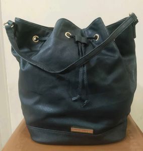 Black Francesca's Bucket Bag