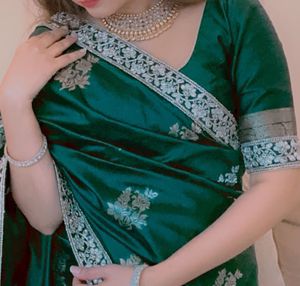 Gota Border Saree