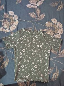 Floral Green Top