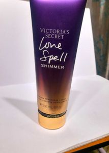 Victoria&#39;s Secret Love Spell Shimmer Lotion