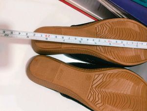 MRID Black Flip Flops