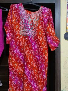 Bandhani Print Kurti With Salwar