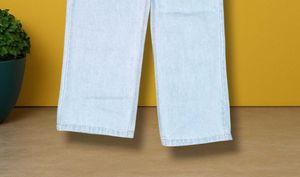 I@55 Size-32 Straight Jeans