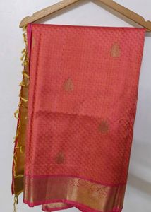 Pure silk Kanjivaram Pink &amp; Gold Saree