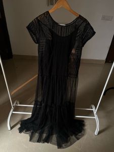 A-LINE MESH TIERED MAXI DRESS