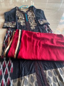 Long Black kurta with red synthetic shawl