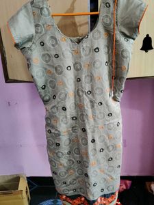 Grey Circle Print Kurti