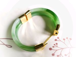 Jade Bracelet + City Gold Bangle