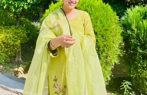 Elegant Green Salwar Suit