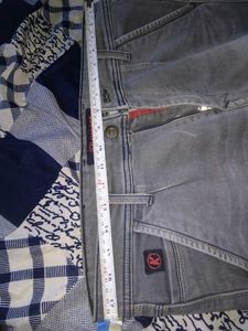 Man&#39;s Kopper Denim distressed Jeans, Waist - 34
