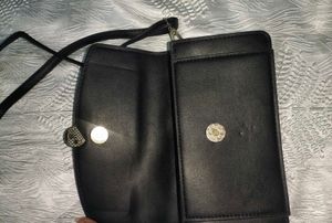 Chic Black Crossbody Bag