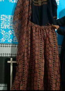 Sarara Suit