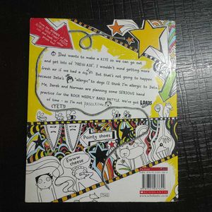 A Tiny Bit Lucky Book by Tom Gates