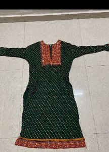 Green Embroidered Kurta