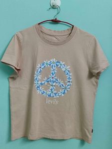 Levi's Floral Peace T-Shirt