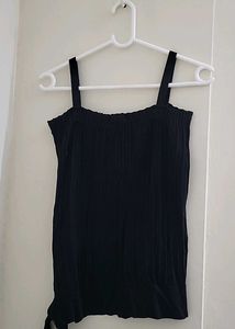 Black Knot Tank Top