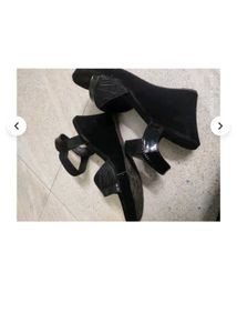 Black Platform
