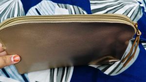 Huda Beauty Golden Pouch