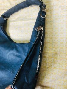 Stylish Leather Handbag