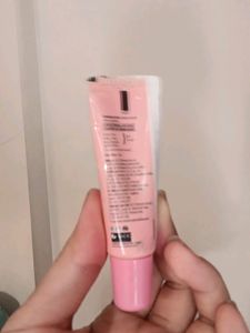 VLCC STRAWBERRY LIP BALM