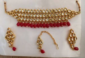 Kundan And Red Beads Dangling Choker